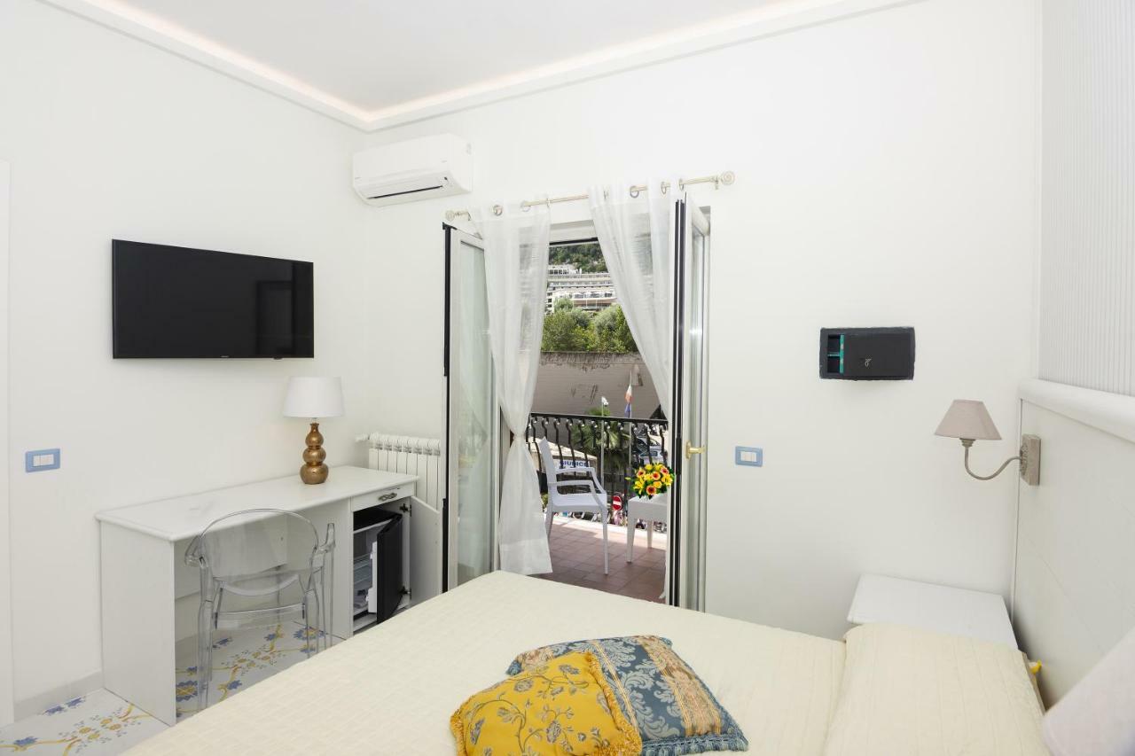 Ambra Sorrento Suites Short Rent Ngoại thất bức ảnh